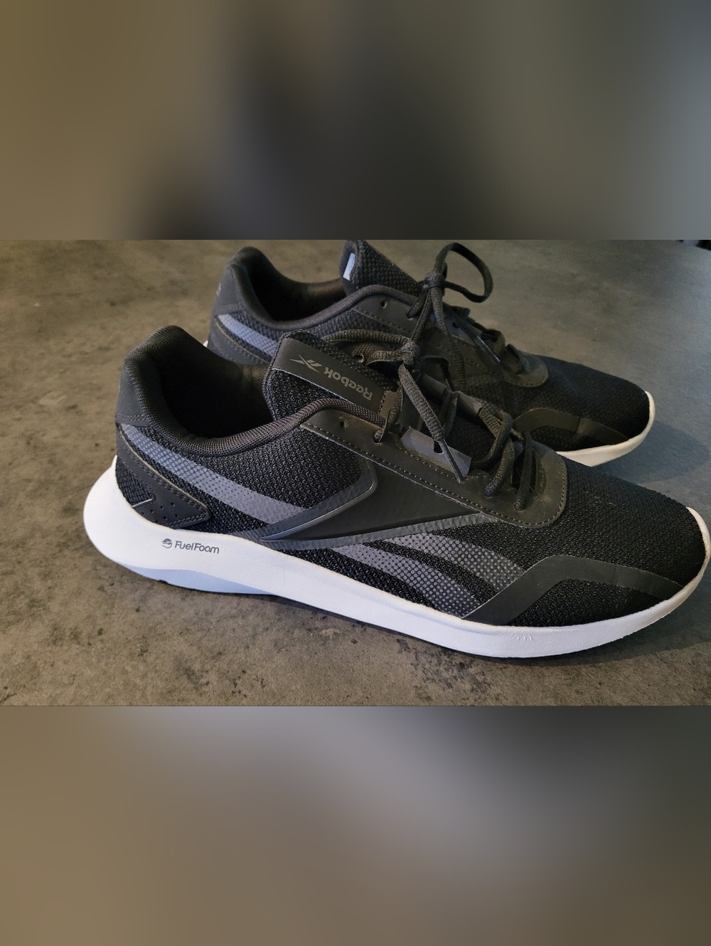 Reebok Men's Energylux Running Shoes Size 11 Black